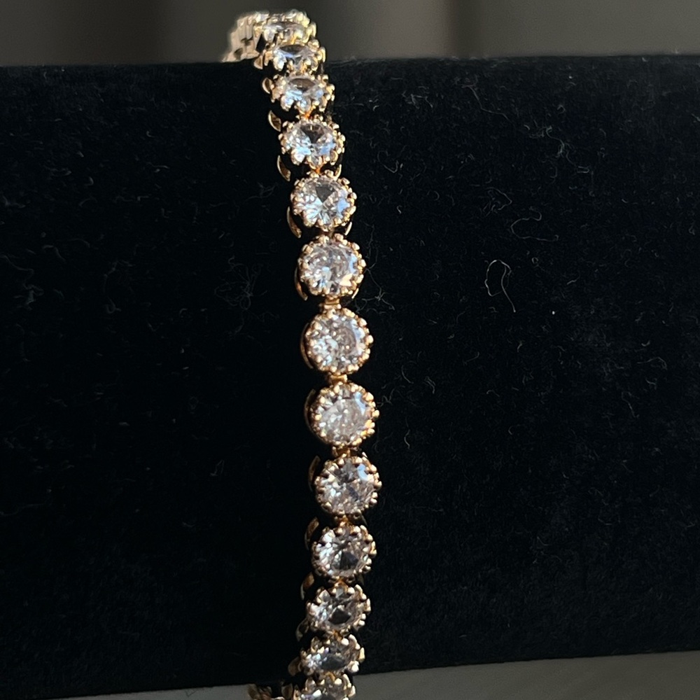 Gold round cz stone tennis Bracelet - Picture 2 of 5